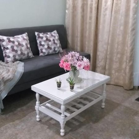 Saiyu Aeropuerto Bed & Breakfast Luque Dış mekan fotoğraf
